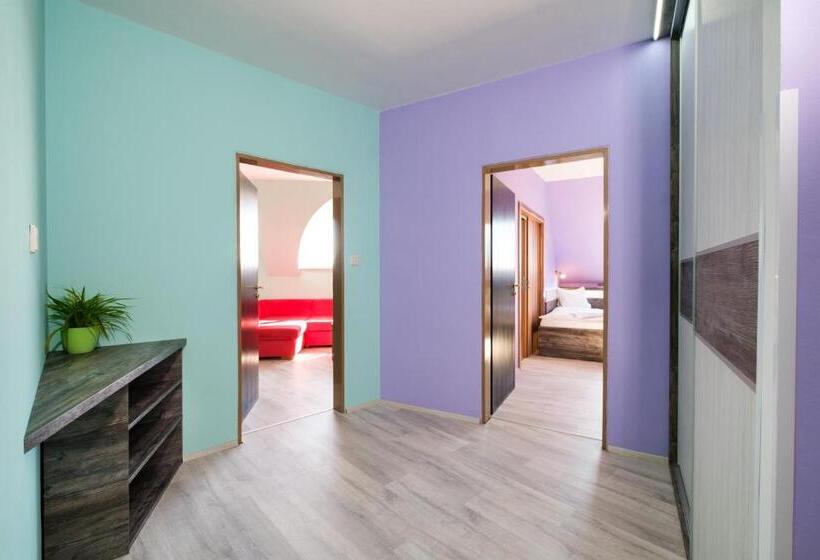 침실 2개 아파트, N