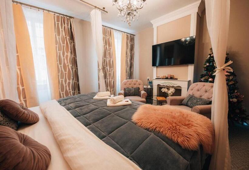 バスタブ付きデラックスルーム, Telč