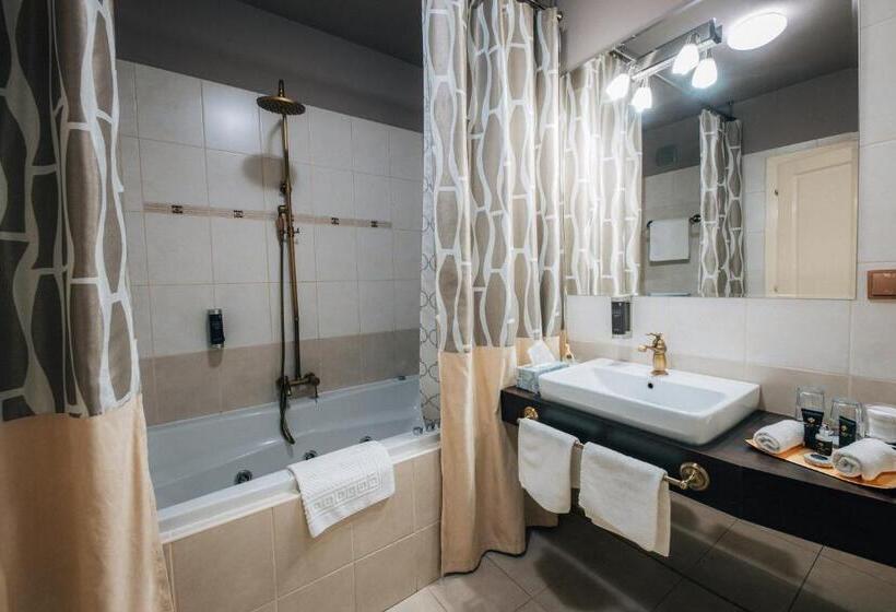 バスタブ付きデラックスルーム, Telč