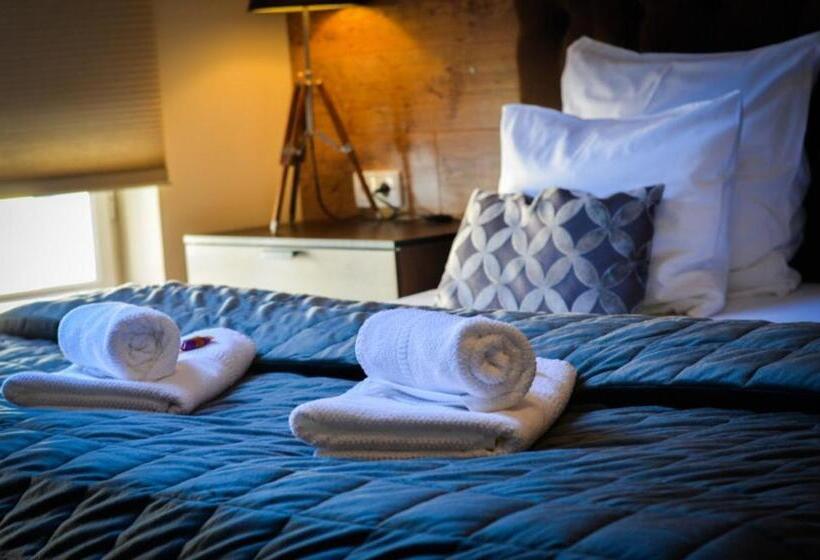 デラックスルーム, Telč