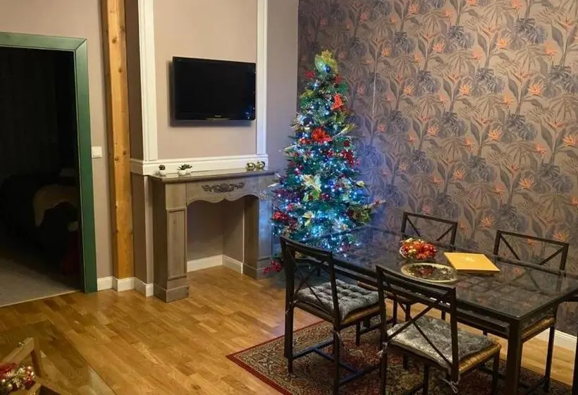 １ベッドルームのデラックスアパートメント, Telč