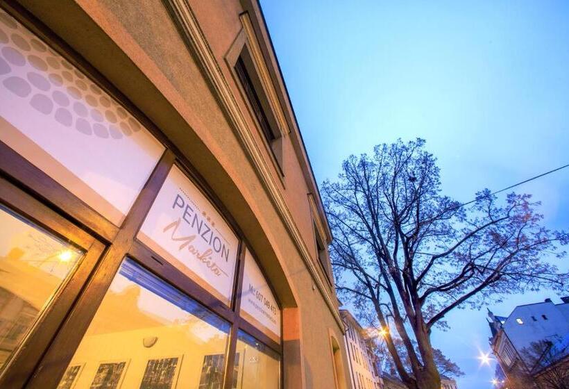 استودیوی استاندارد, Penzion Markéta Chrudim