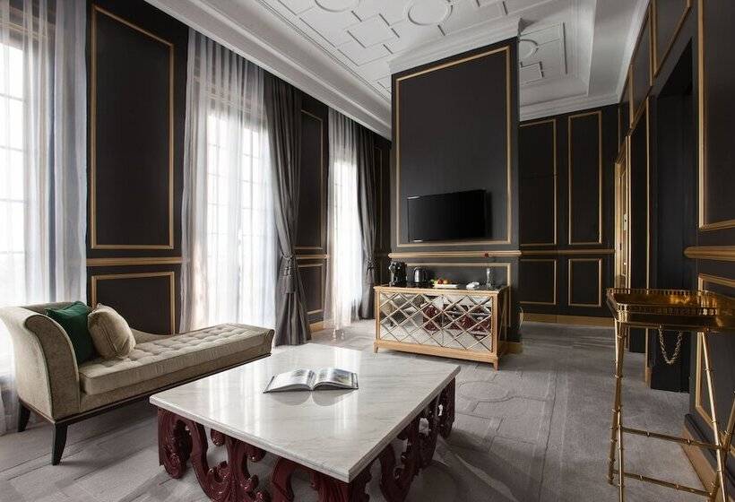 Президентский Люкс, Sofia Boutique Residence