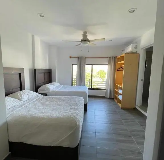 Standard-huone, Suitesmb