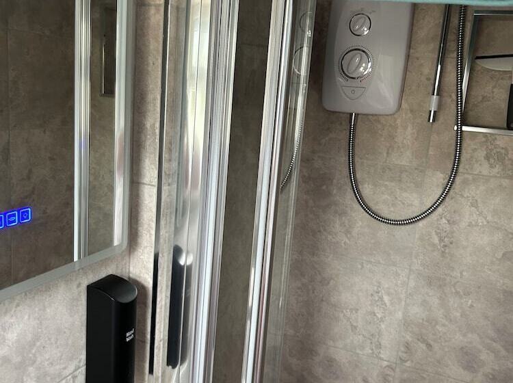 スタンダードシングルルーム, Acorn Lodge