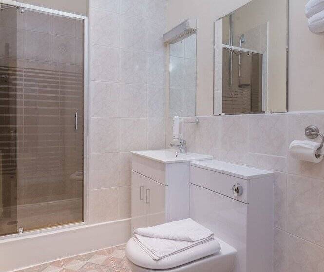 标准间, Bridge House