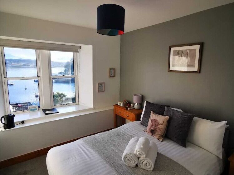 Номер Стандарт Вид на Море, Coolin View