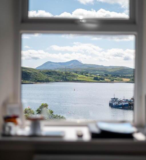 Номер Стандарт Индивидуальный Вид на Море, Coolin View