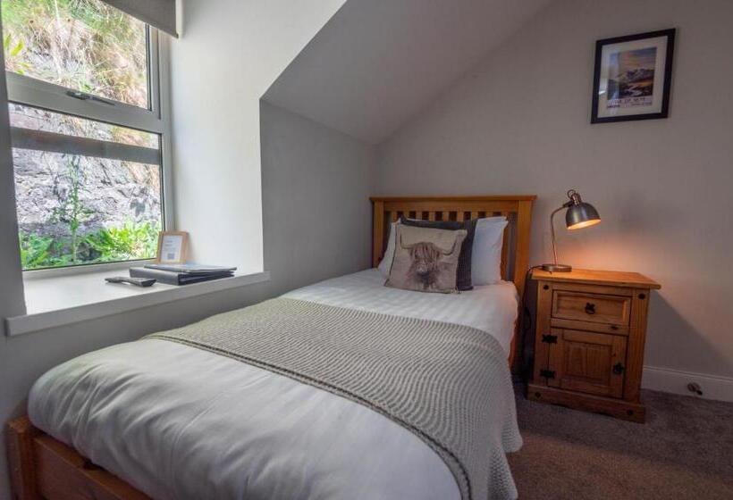 Номер Стандарт Индивидуальный, Coolin View