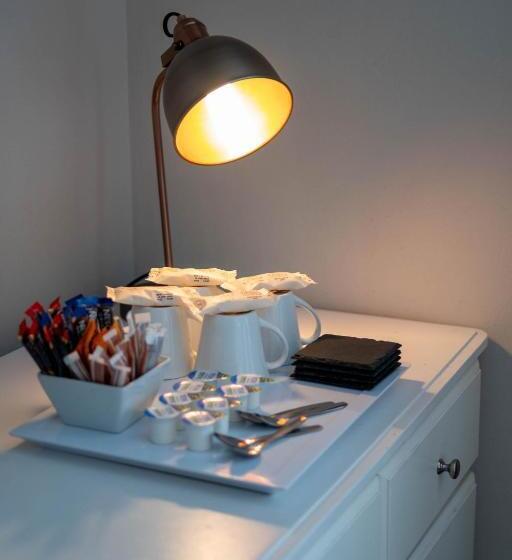 Семейный Номер Боковой Вид на Море, Coolin View