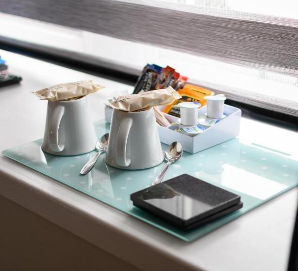 Номер Стандарт Боковой Вид на Море, Coolin View