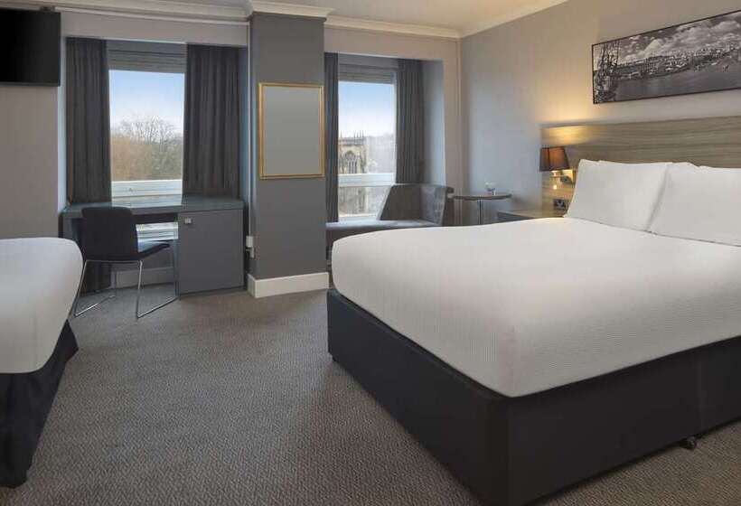 Номер Стандарт Адаптированный для Инвалидов, Hilton Edinburgh Carlton