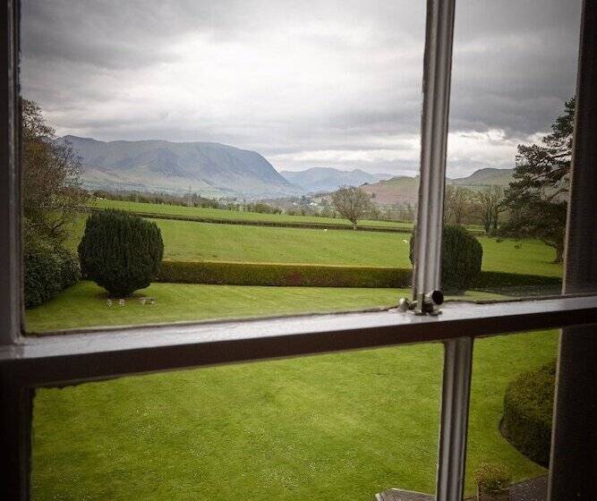 غرفة ديلوكس, Hundith Hill