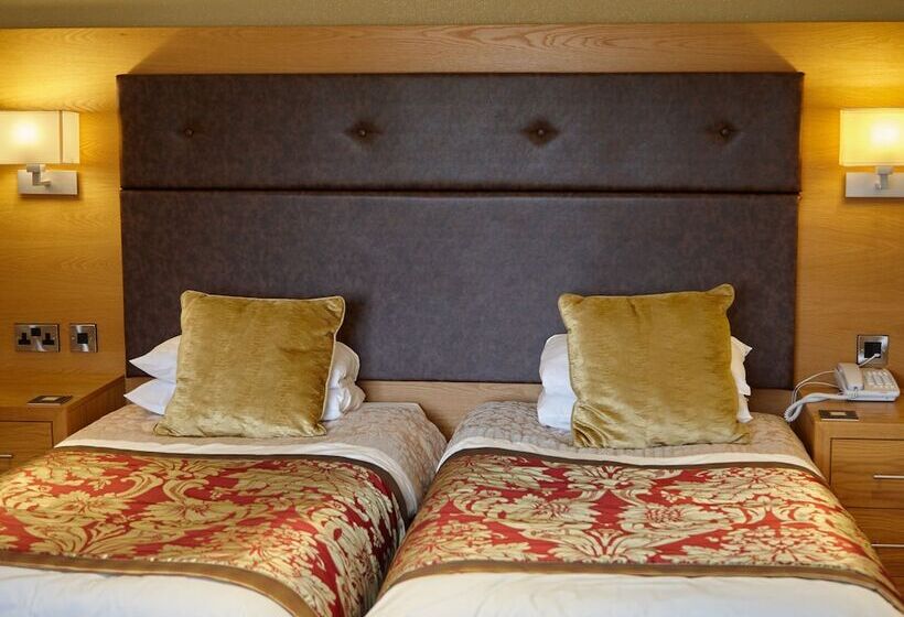 豪华房间, Hundith Hill