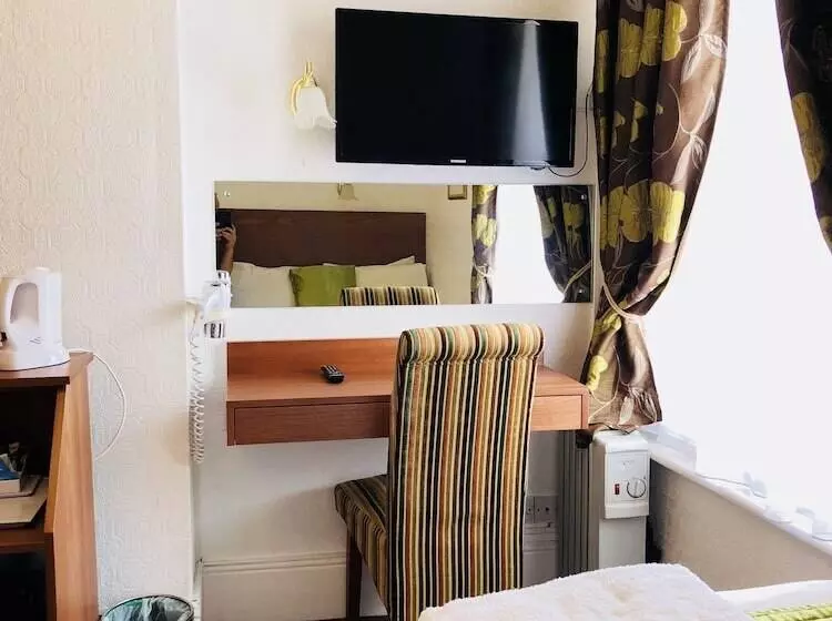 اتاق استاندارد یک نفره, Ilfracombe House Hotel Near Cliffs Pavilion