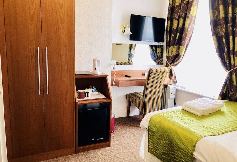 غرفة قياسية فردية, Ilfracombe House Hotel   Near Cliffs Pavilion