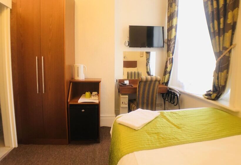 غرفة قياسية فردية, Ilfracombe House Hotel   Near Cliffs Pavilion