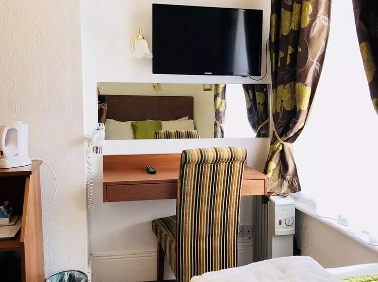 اتاق استاندارد یک نفره, Ilfracombe House Hotel Near Cliffs Pavilion