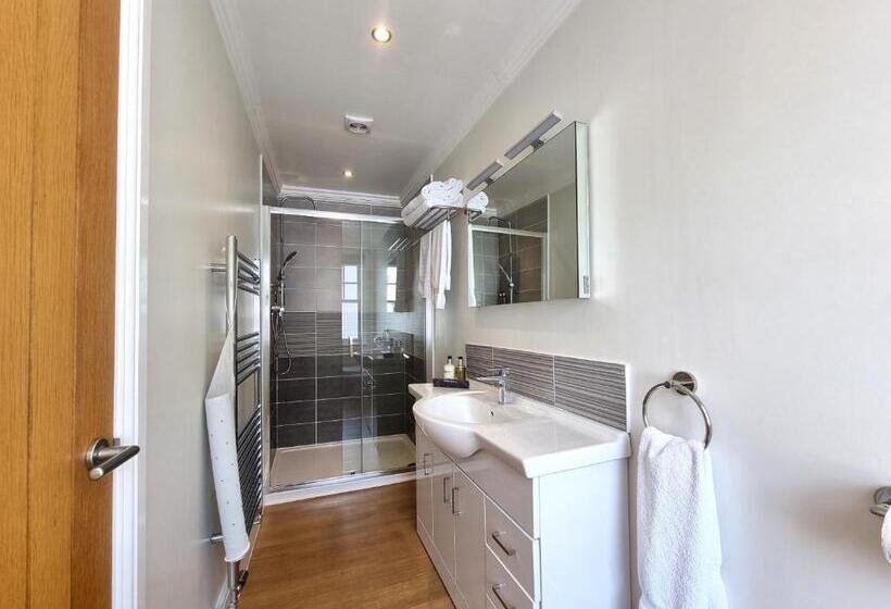 Номер Стандарт Вид на Море, Min Y Don Llandudno