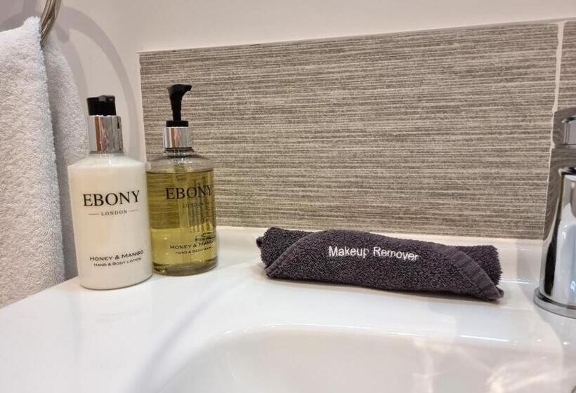 Стандартный Номер Кровать Кинг, Min Y Don Llandudno