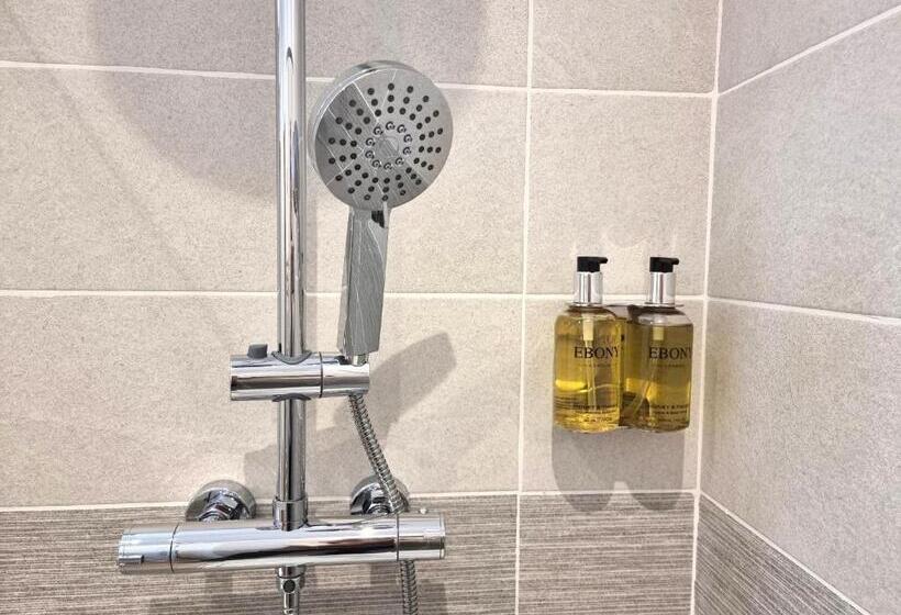 Стандартный Номер Кровать Кинг, Min Y Don Llandudno