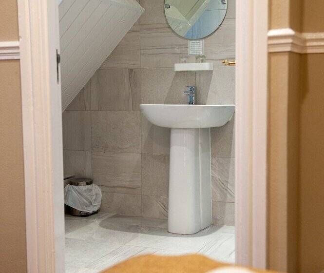 חדר סטנדרט יחיד, Osborne