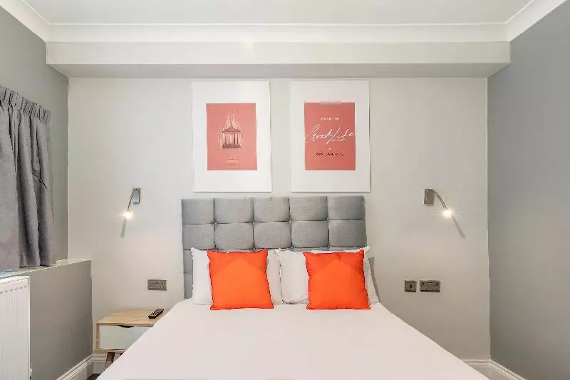 اتاق استاندارد, Townhouse Apollo, Hyde Park