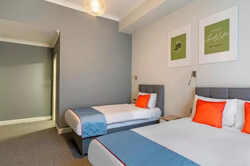 اتاق استاندارد سه نفره, Townhouse Apollo, Hyde Park