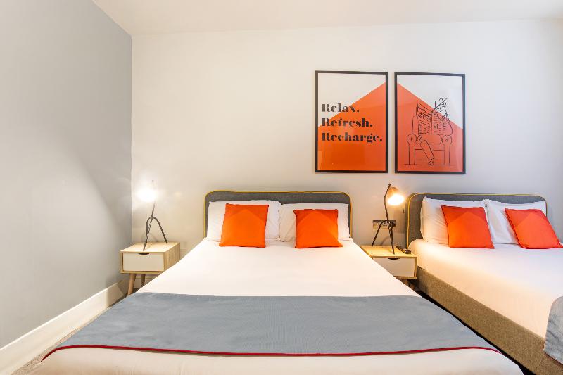 اتاق استاندارد چهار تخته, Townhouse Apollo, Hyde Park