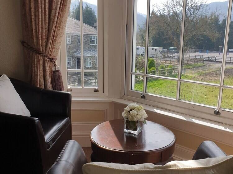 디럭스 룸, Meadowsweet