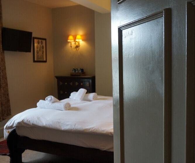 Номер Стандарт Трехместный, The Pembroke Arms