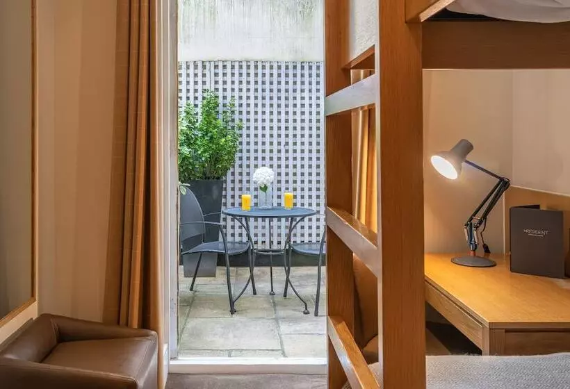 Standard Room with Bunk Beds, The Resident Kensington