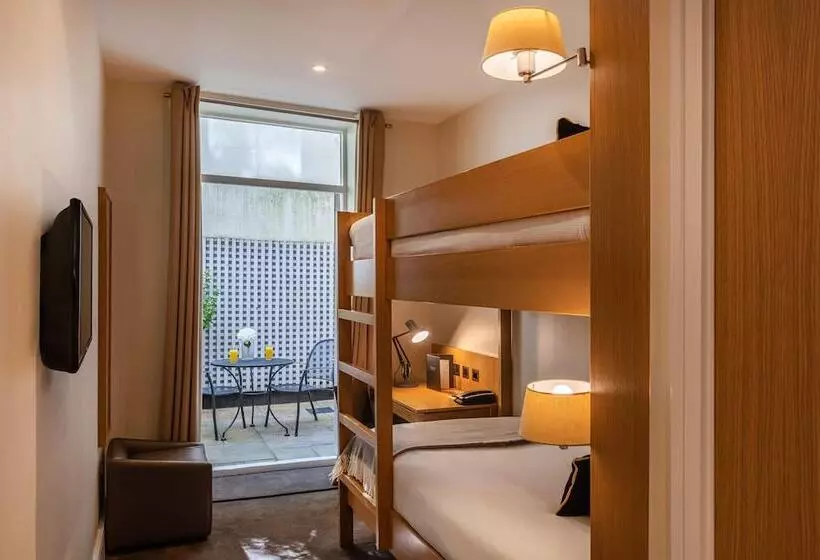 Standard Room with Bunk Beds, The Resident Kensington