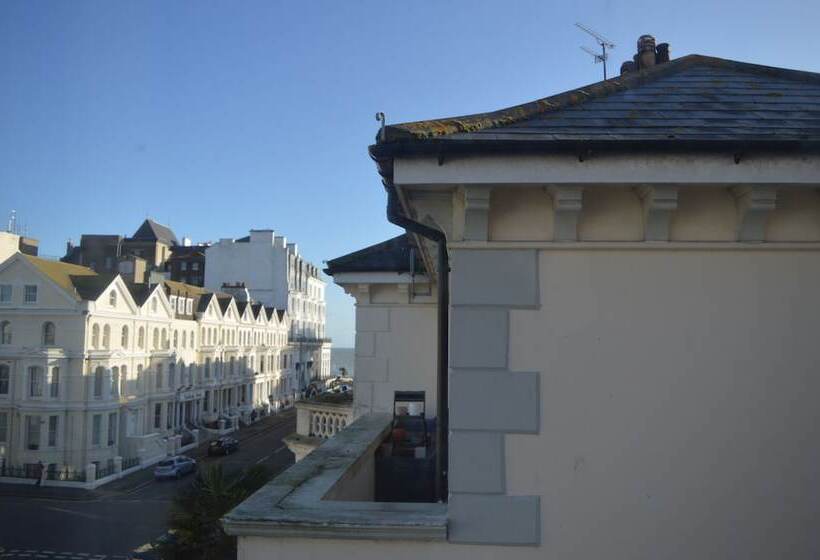 コンフォートシングルルーム, The Sheldon B&b   Free Private Parking