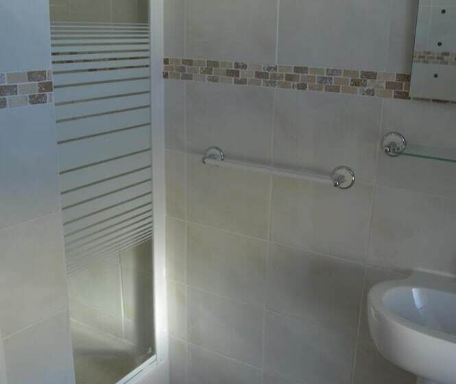 Номер Комфорт Индивидуальный, The Sheldon B&b Free Private Parking