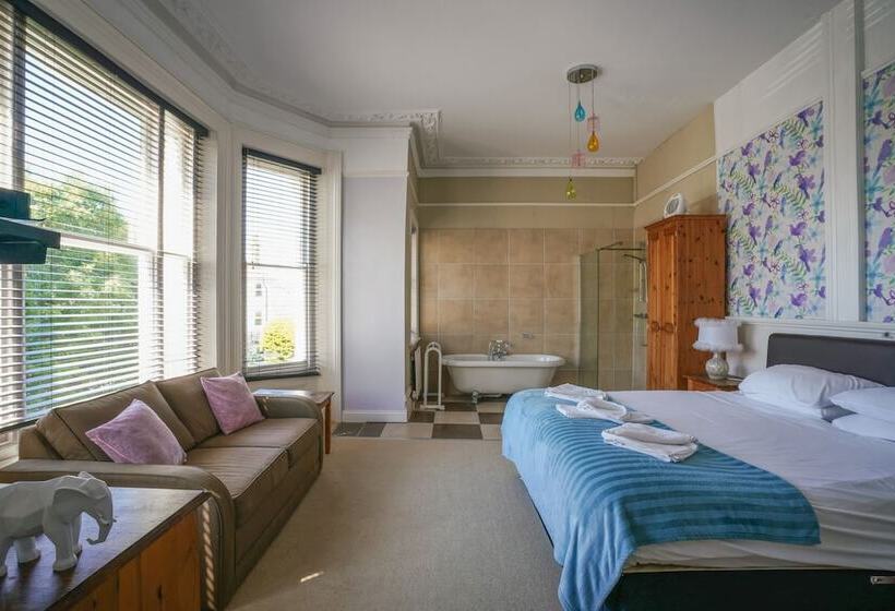 デラックススイート, The Sheldon B&b   Free Private Parking