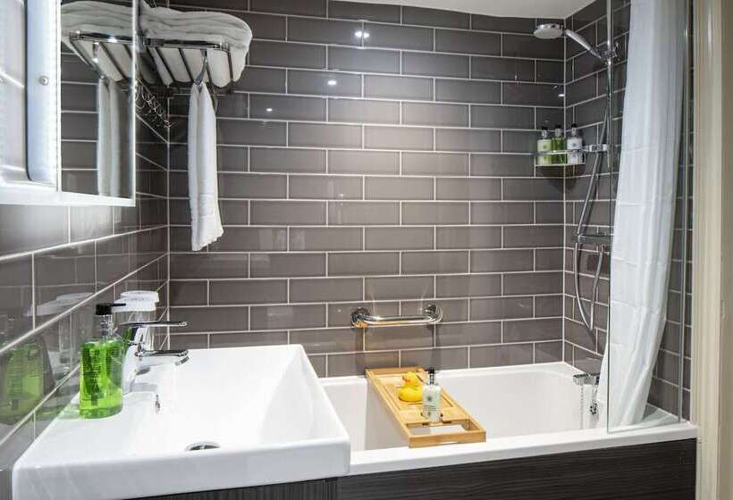 高级大房间, The Tudor House Hotel, Tewkesbury, Gloucestershire