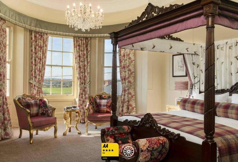 Номер Deluxe, The Tudor House Hotel, Tewkesbury, Gloucestershire