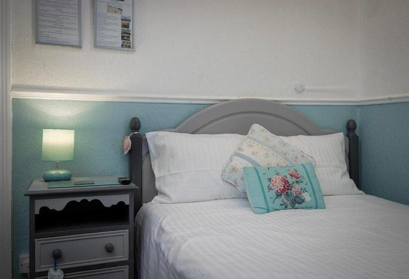 חדר משפחתי, The Wescoe Guesthouse