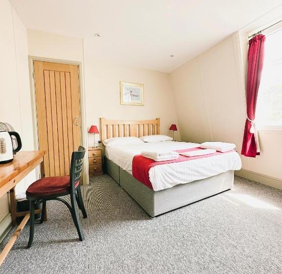 חדר סטנדרט, The Western