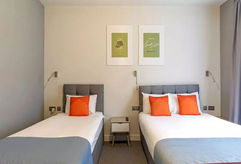 اتاق استاندارد سه نفره, Townhouse Apollo, Hyde Park