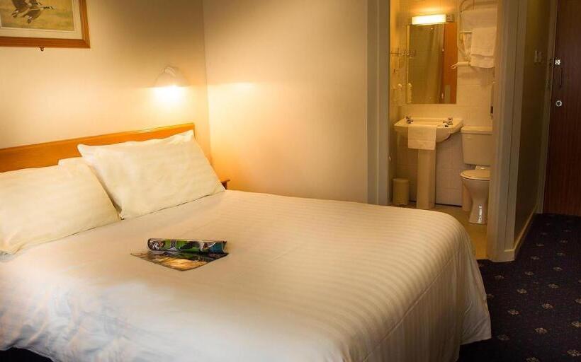 Номер Стандарт, Cohannon Inn