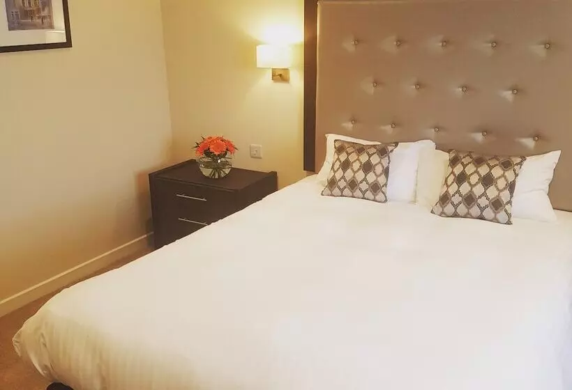 اتاق استاندارد, Cohannon Inn