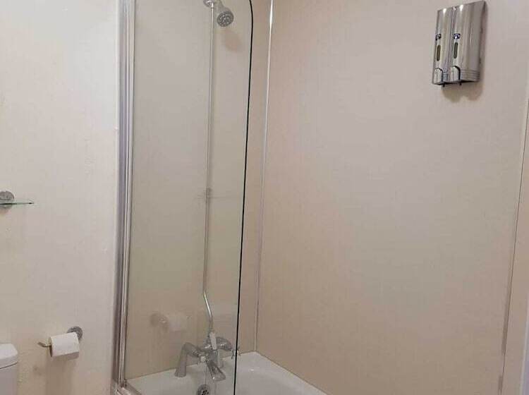 غرفة قياسية, The Lismore Hotel