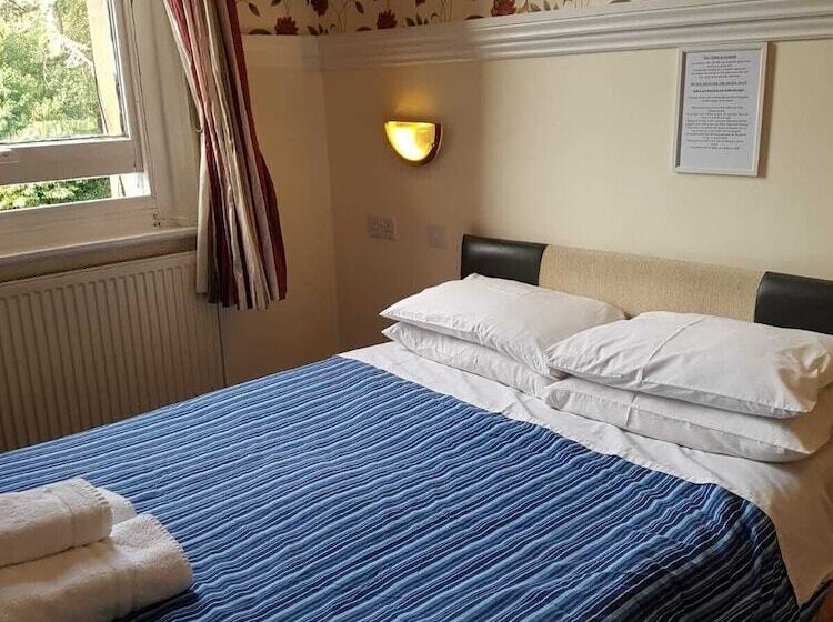 Номер Стандарт Трехместный, The Lismore Hotel