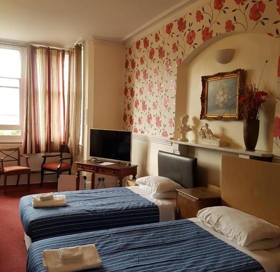 غرفة عائلية, The Lismore Hotel