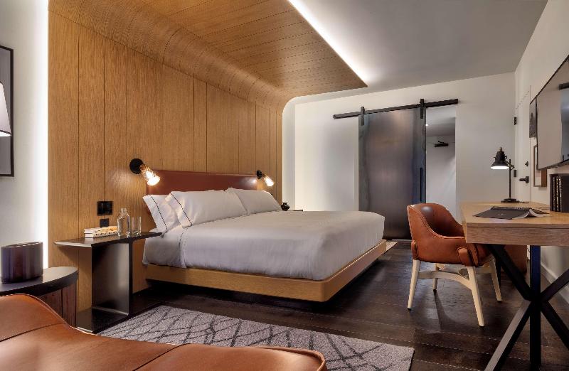 Standard Room River View