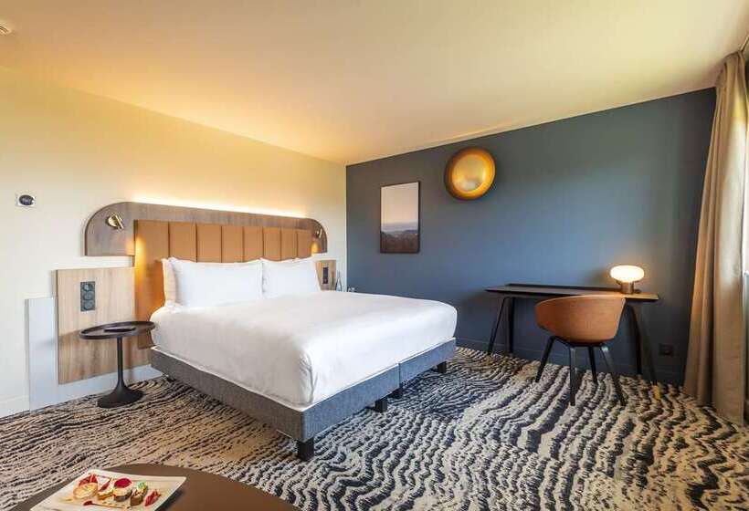 スタンダードルーム, Canopy By Hilton Baltimore Harbor Point