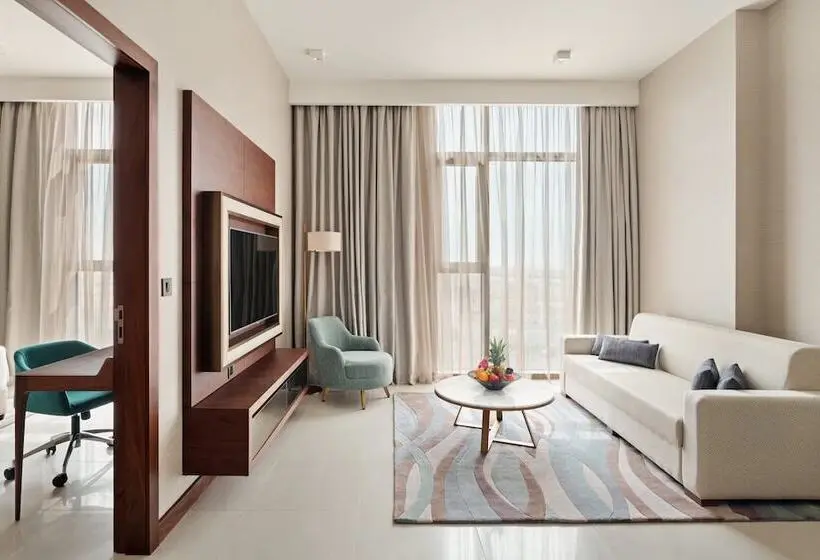اتاق استاندارد, Holiday Inn Dubai Al Maktoum Airport, An Ihg