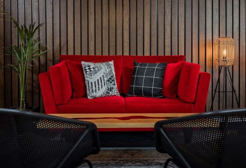 이그제큐티브 룸, Radisson Red  London Heathrow